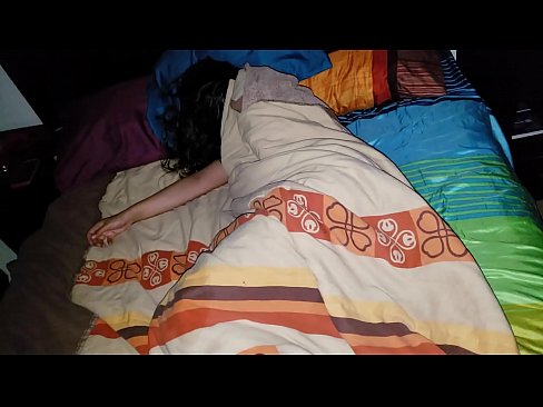❤️ Anak tiri berating ibu tiriné enom nalika dheweke turu. ❤❌ Video kurang ajar  ing pornojv.cutebento.top ️❤